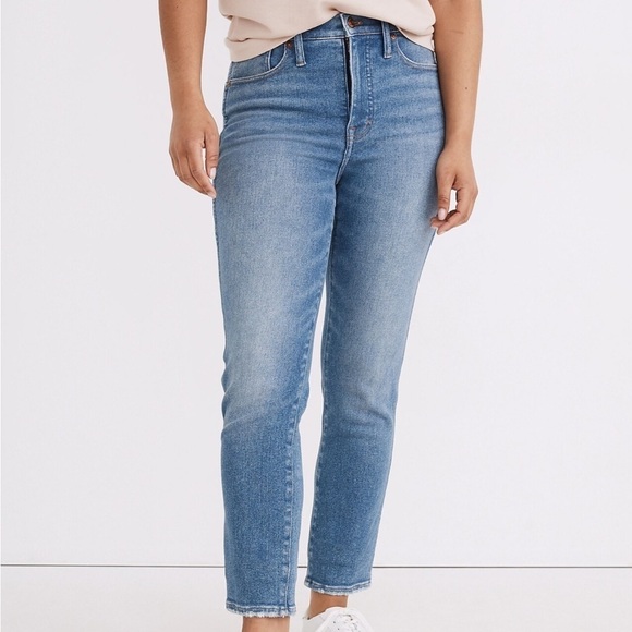 Madewell Stovepipe Jeans in Ditmas Wash - Picture 1 of 10
